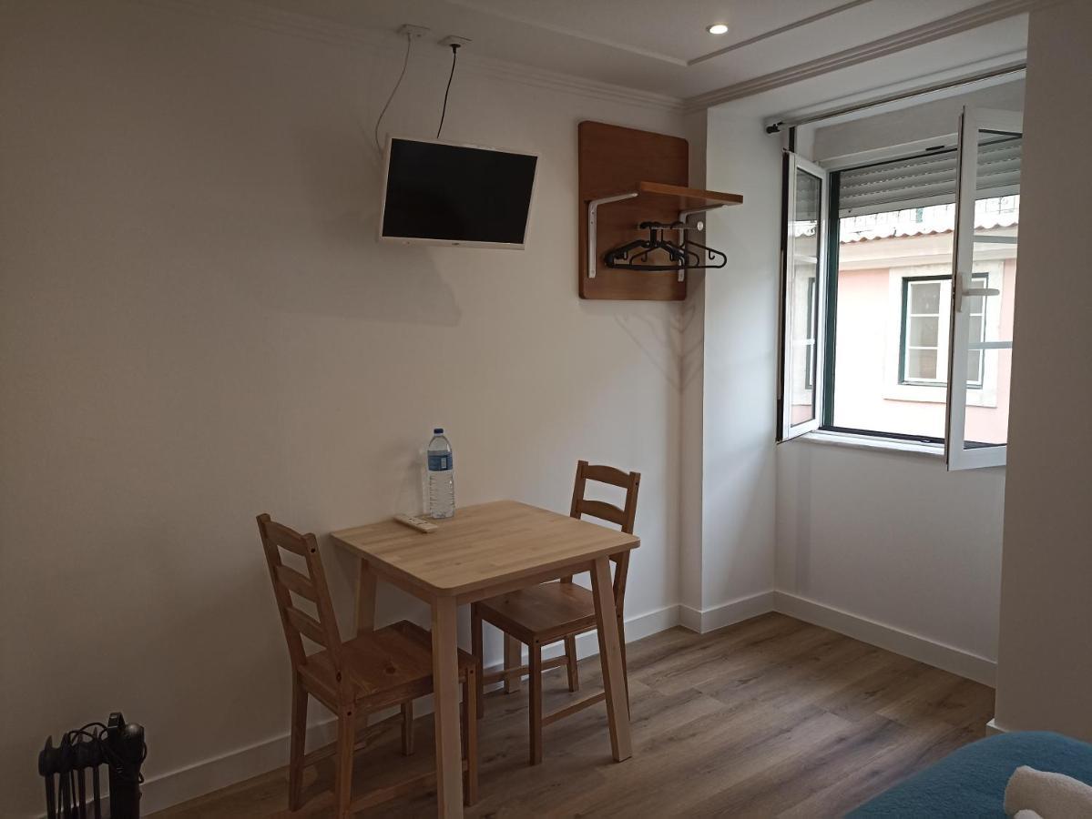 Martim Moniz 28 Guest House — Foto 2